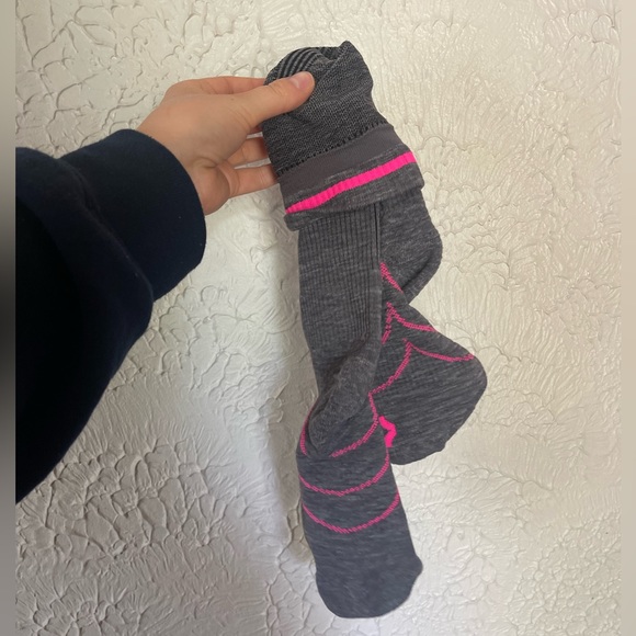 Compression socks - Picture 1 of 2